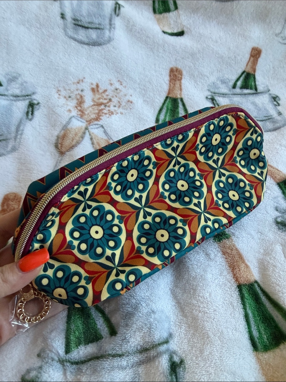Estee Lauder Teal, Red, Cream & Gold Patterned Cosmetic Pouch